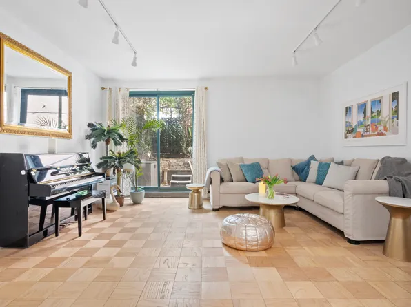 618 Washington Street image 1 of 11