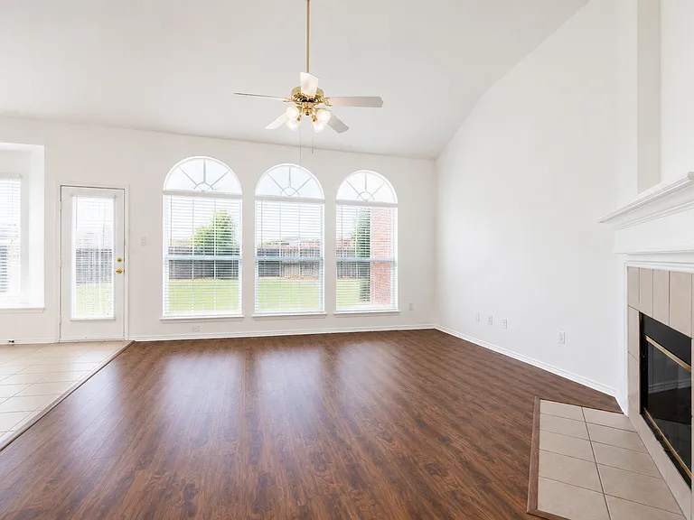 10057 Wyndbrook Dr — Photo 30