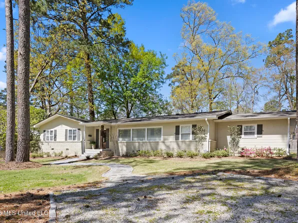 1436 Robert Dr, Jackson, MS 39211