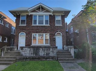 5144 Palm St, Saint Louis, MO
