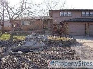 1111 S Holland Ct, Lakewood, CO 80232