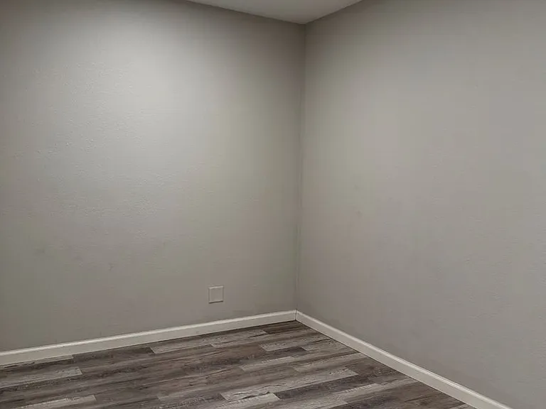 Upgraded 1BD/1BA Apartment in Lakeside, CA - 1/2 Off Move-In Special! — Photo 12