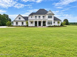 104 Two Lakes Dr, Madison, MS 39110