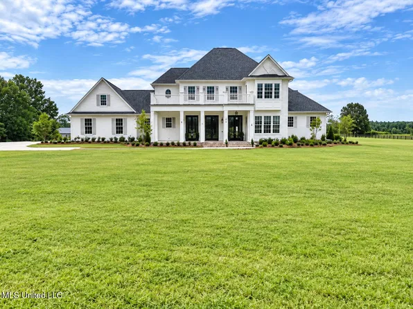 104 Two Lakes Dr, Madison, MS 39110