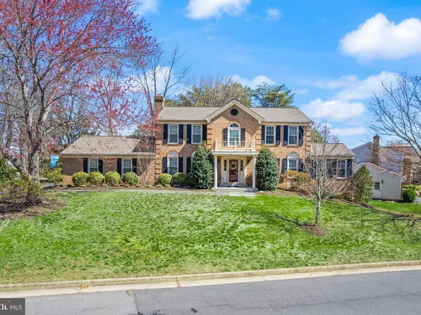 15459 Meherrin Dr, Centreville, VA 20120