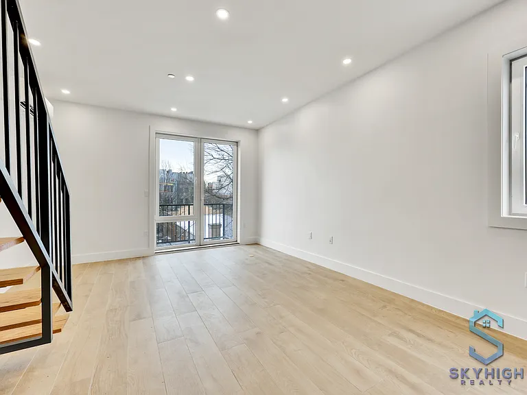 1696 Pacific St #4A — Photo 9