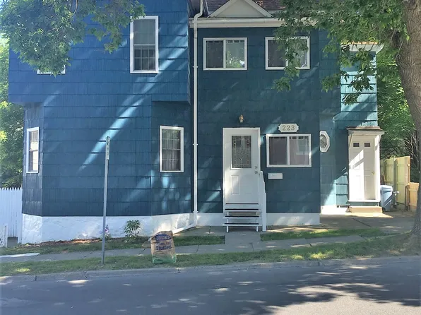 223 Seymour St, Auburn, NY 13021