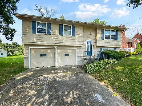 27 Wetmore Dr photo 1