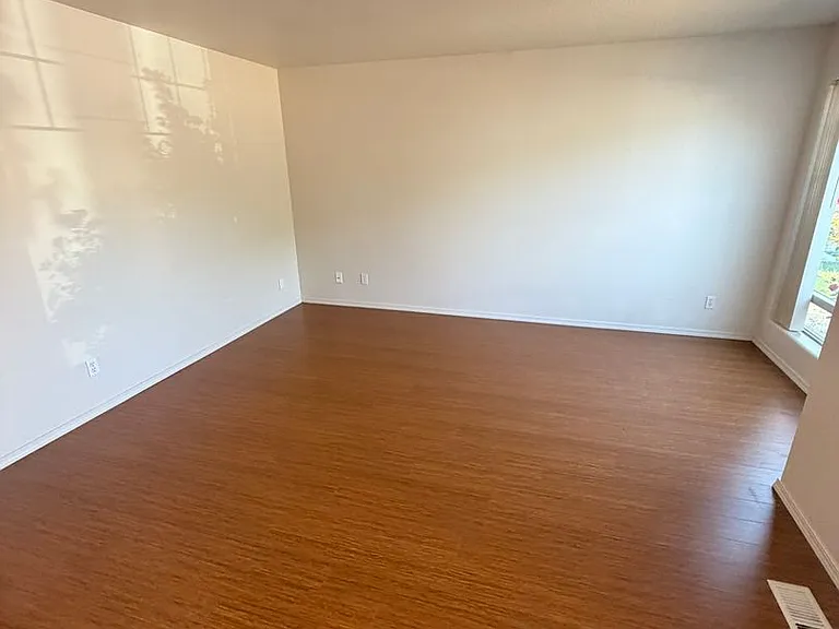 375 Twister St NE — Photo 5