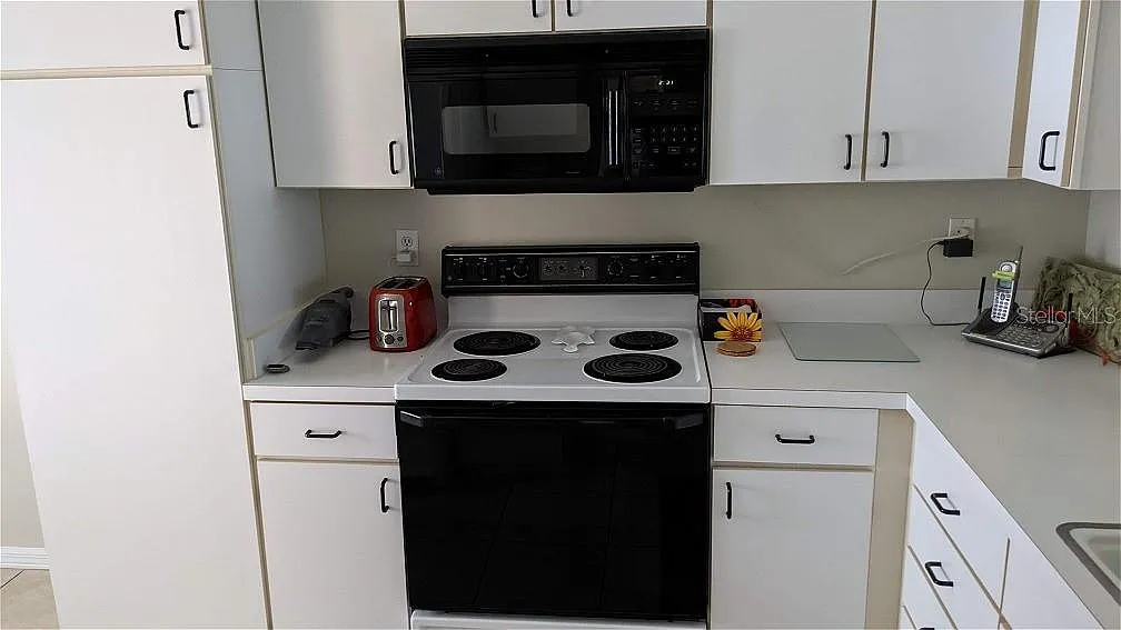 2 bed, 2.0 bath, 1106 sqft, $4,750 — Photo 4
