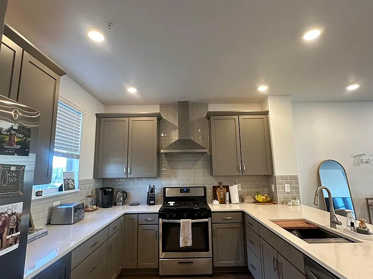 2813 W 69th Ave — Photo 4