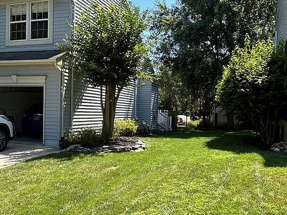 2nd image of 115 Hammond Ave