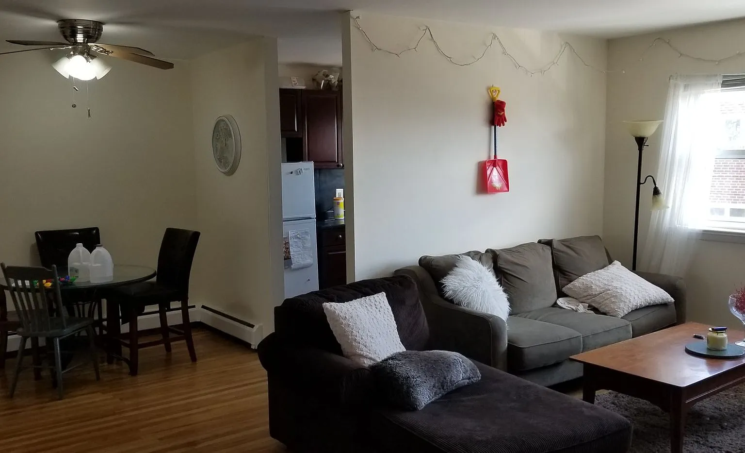 Ravenswood Apartments — Photo 3