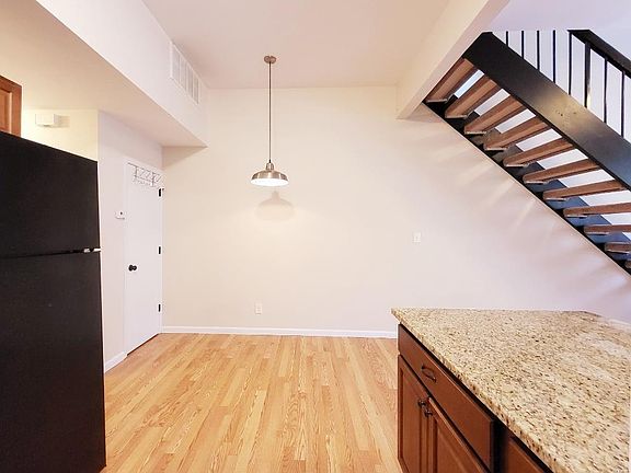 4th image of 1818-24 8th St S