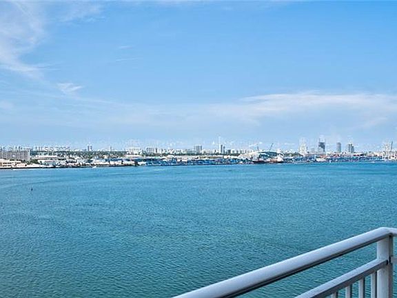 3rd image of 770 Claughton Island Dr APT 1813