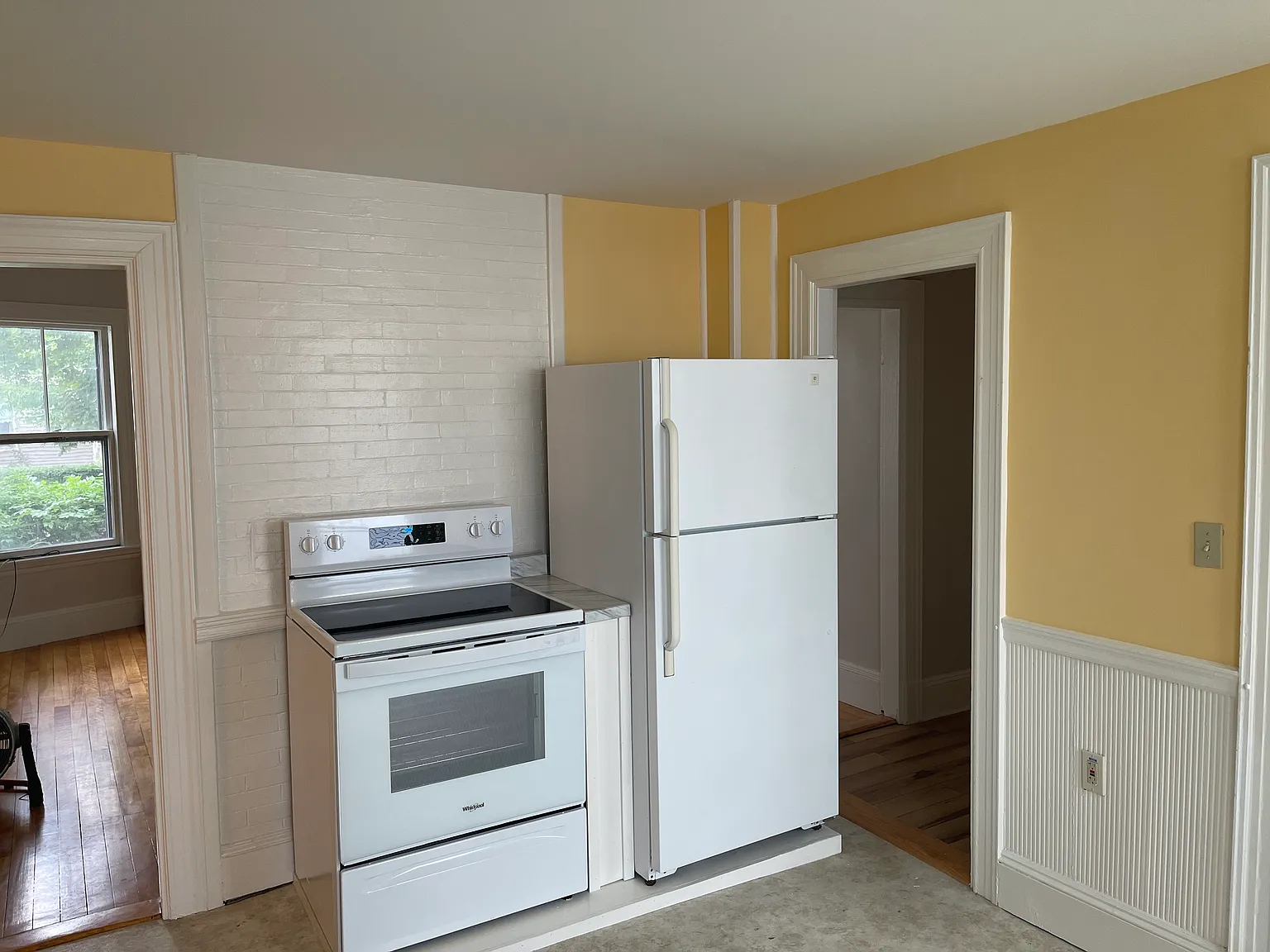 2 bed, 1200 sqft, $2,500 — Photo 3