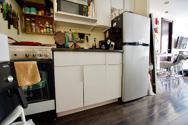 Rented by Nolita Group | media 13