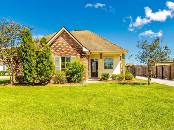 112 Dicharry Ct, Thibodaux, LA 70301