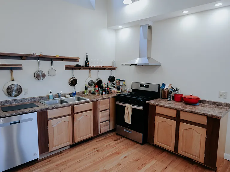 114 Field St #3 — Photo 13