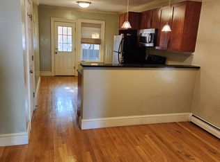 6 Bristol St APT 2, Cambridge, MA 02141