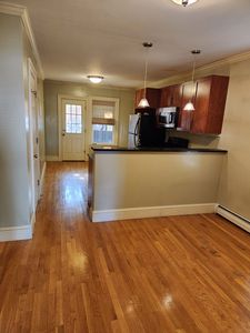 6 Bristol St APT 2, Cambridge, MA, 02141