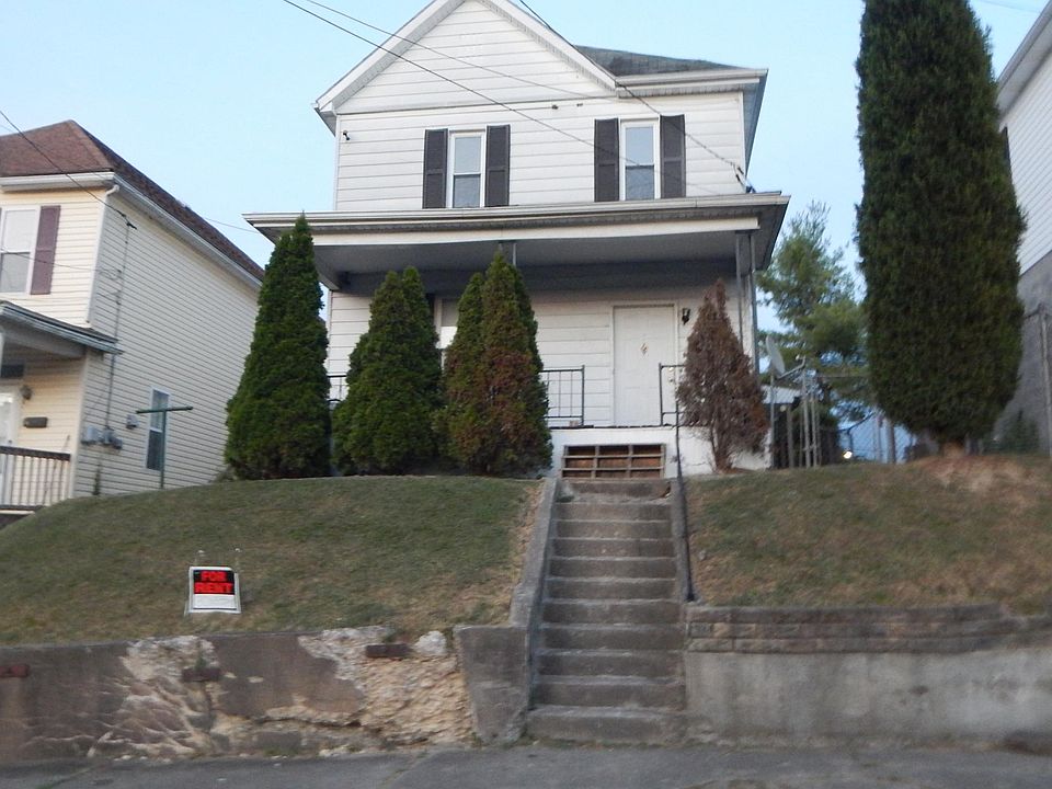 2nd image of 117 Brown St