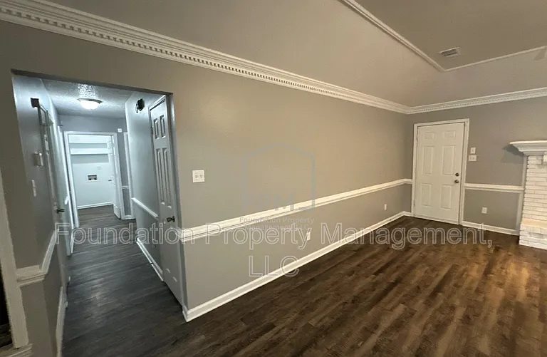7089 Cobblestone Dr — Photo 9