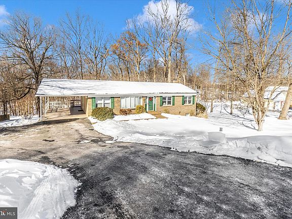 4th image of 4422 Highboro Dr