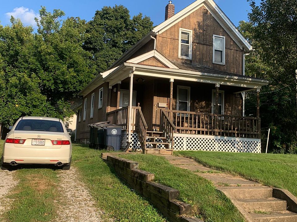 1st image of 713 Sumner St