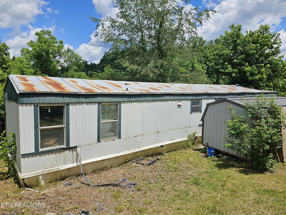 1st image of 169 Metcalf Ln