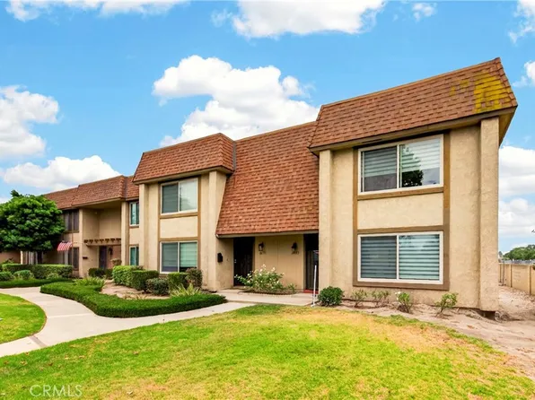 8635 York Cir, La Palma, CA 90623