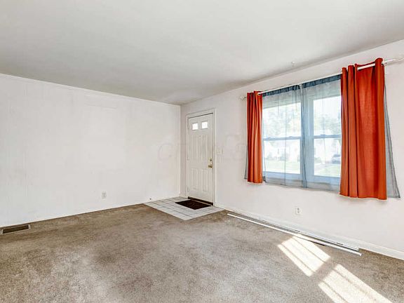 4th image of 3477 Homecroft Dr