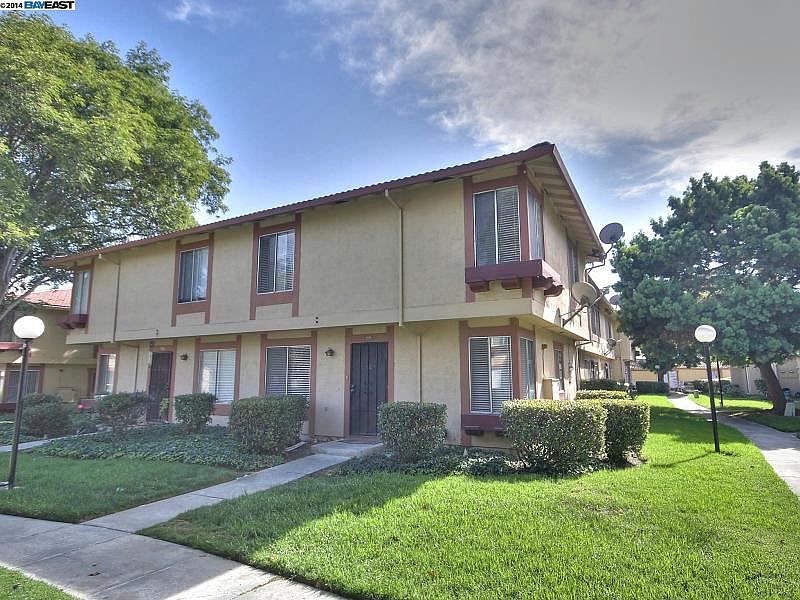 1st image of 5038 Bridgepointe Pl