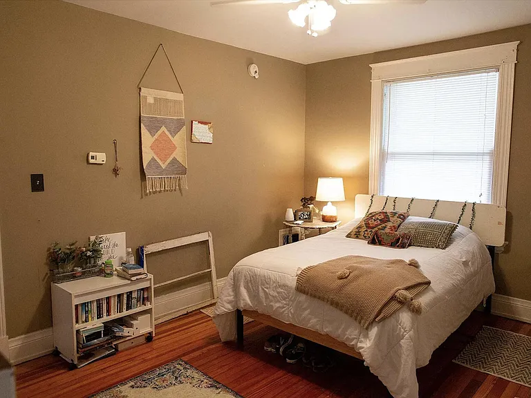 4001 Floral Ave #2 — Photo 4