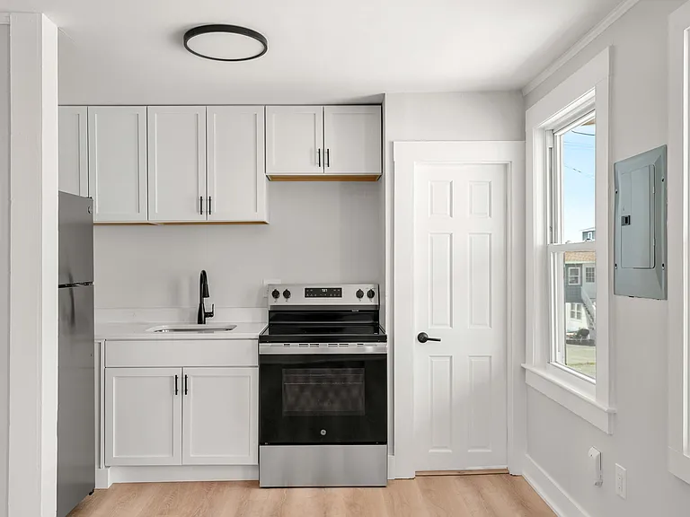 New kitchen