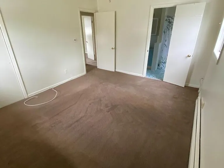 721 Lawrence Rd — Photo 11