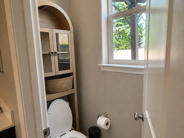 128 Berriman Loop — Photo 13