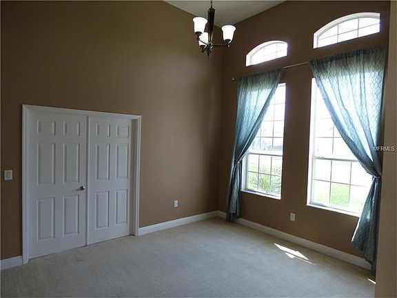 4th image of 208 Orange Mill Ave