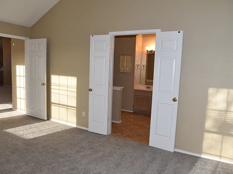 7025 Blalock Dr — Photo 13