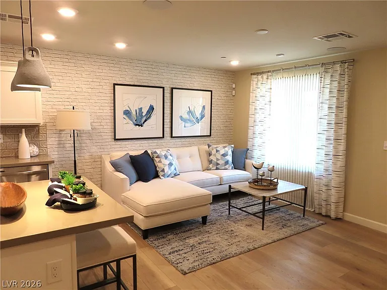 651 Pickled Pepper Pl — Photo 9