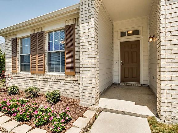 2nd image of 2405 Tailburton Ct