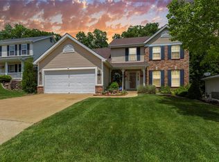 17360 Hilltop Ridge Dr, Eureka, MO