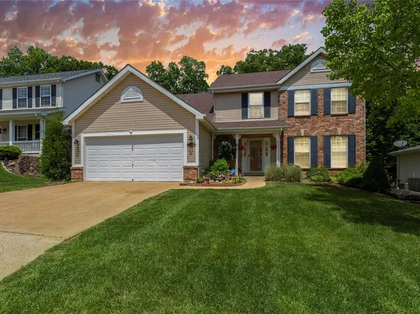 17360 Hilltop Ridge Dr, Eureka, MO 63025