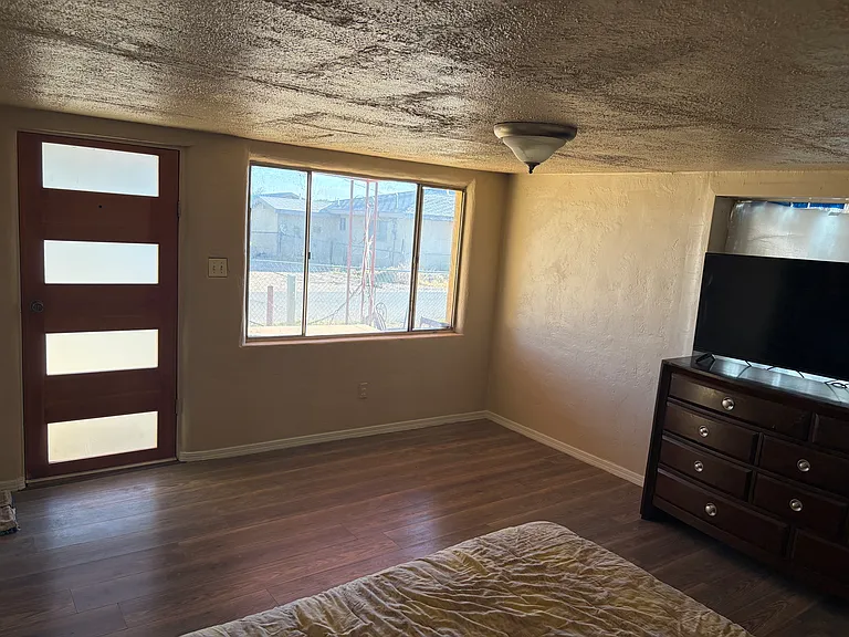 626 Buena Vista Dr #A — Photo 2