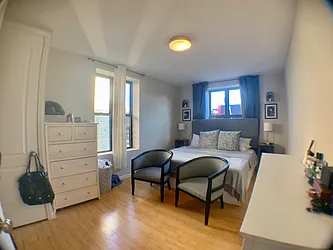 Rented by Bond New York