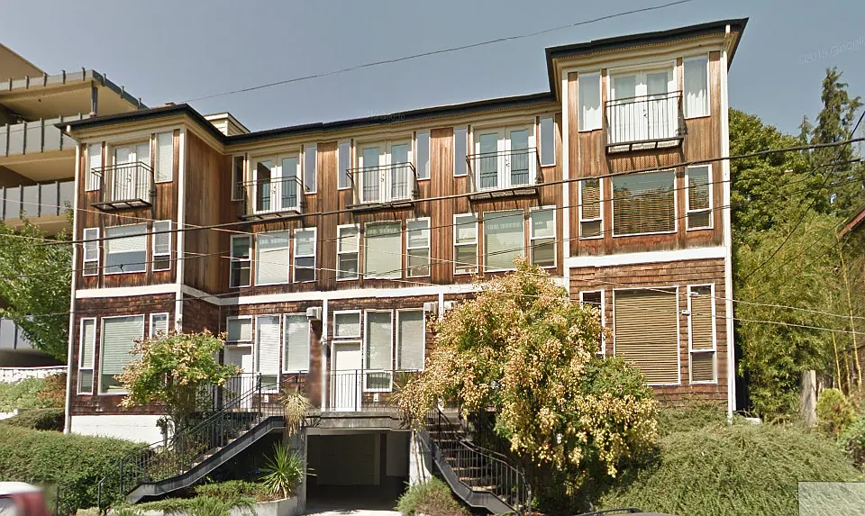 362 Aloha St #1