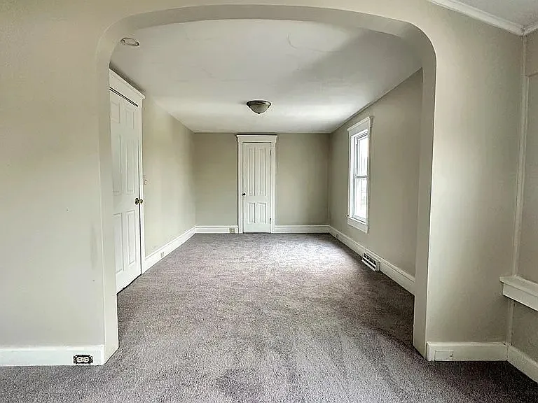503 Lincoln St — Photo 15