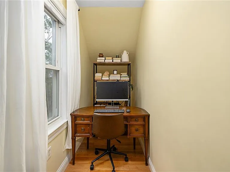 510 Wickenden St #3 — Photo 13