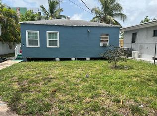 652 NW 28th St, Miami, FL 33127