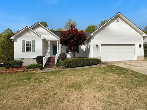 2008 Fairview Ln, Sanford, NC 27330